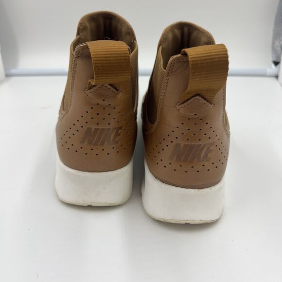 Nike Air Max Women’s SZ.10 Thea Mid Leather Chelsea Boots - Picture 3 of 7